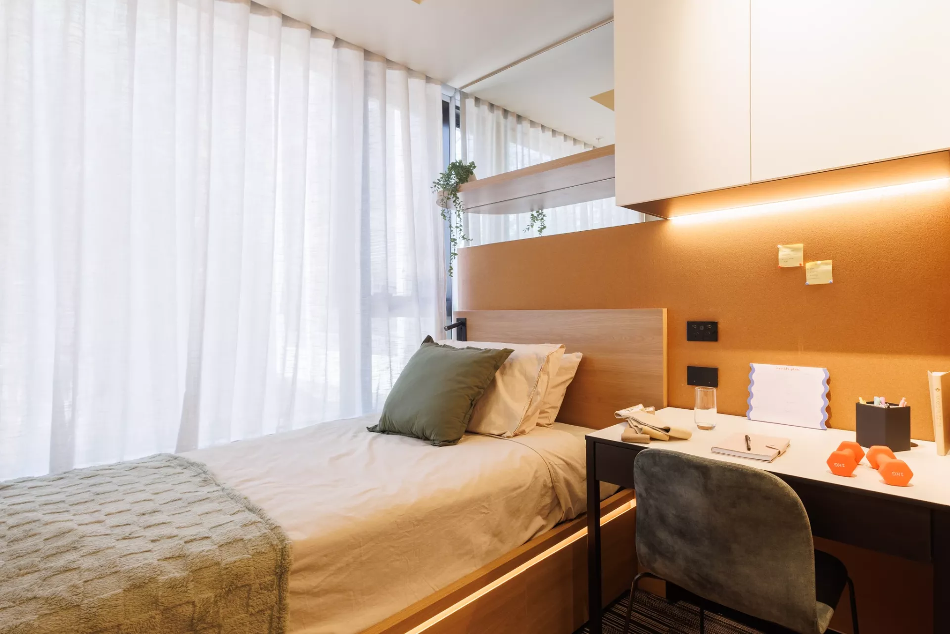 H - Quint - 8 - 1Q2A0338-HDR -2025