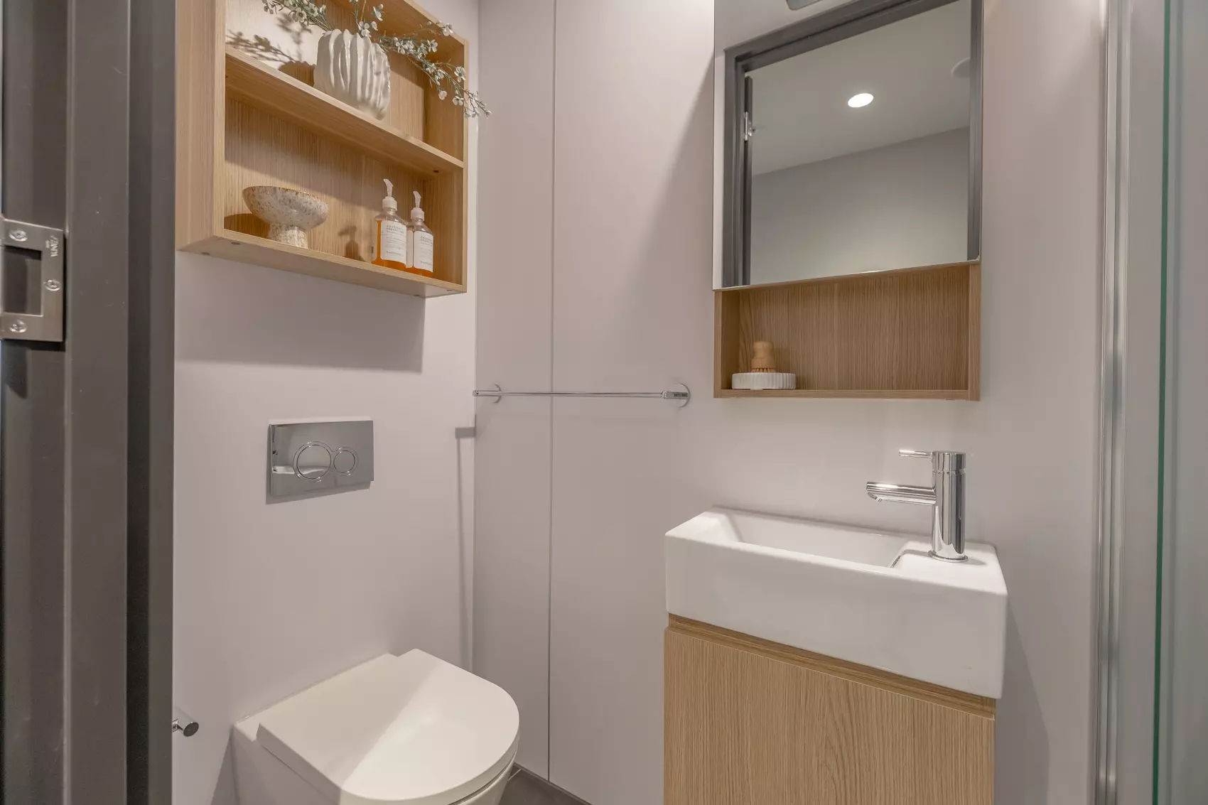 Aspect Studio_R62_7186-HDR.jpg