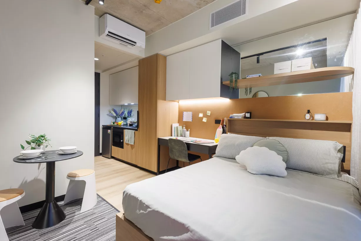 3+-+1Q2A0175-HDR+-2025